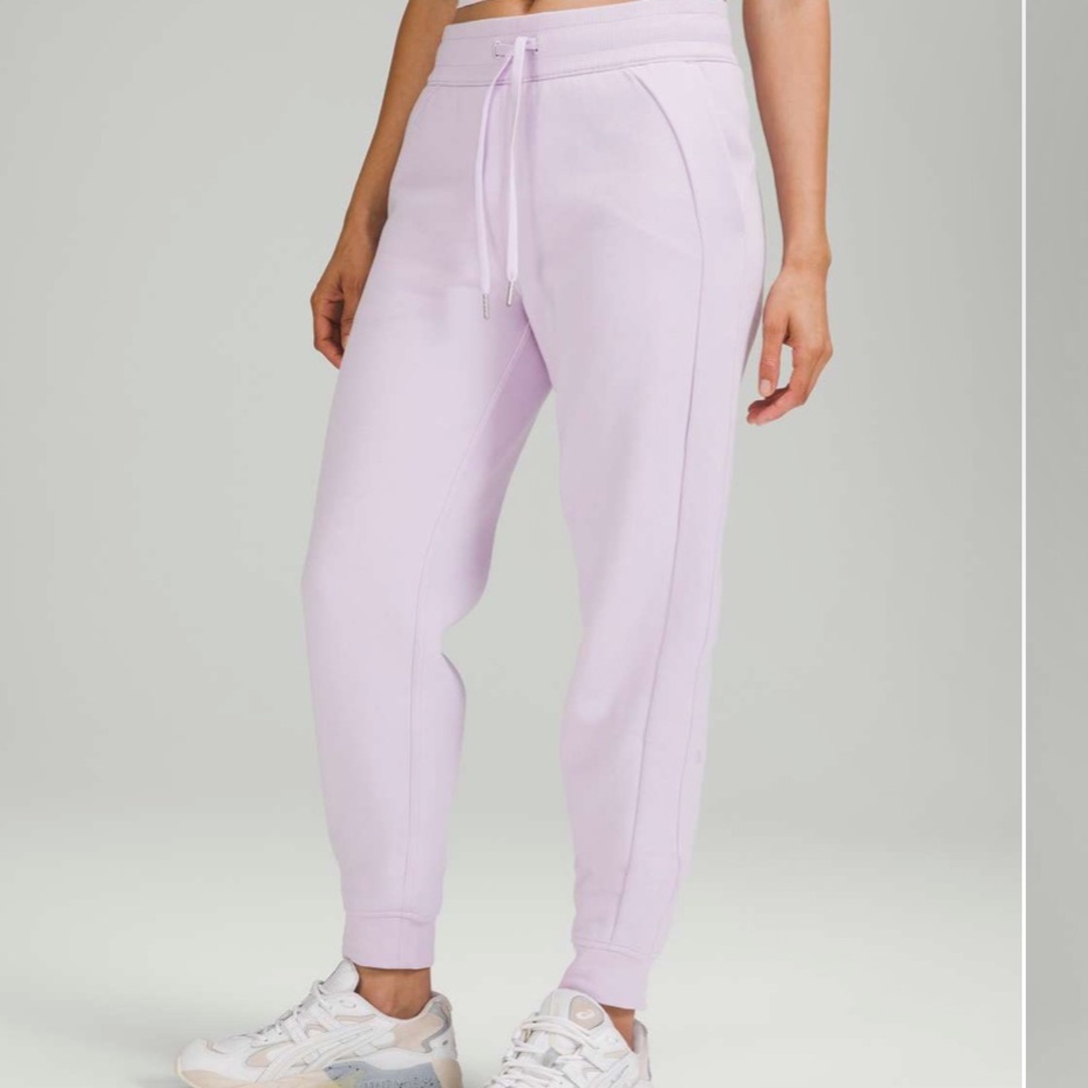 lululemon athletica Lavender scuba Joggers